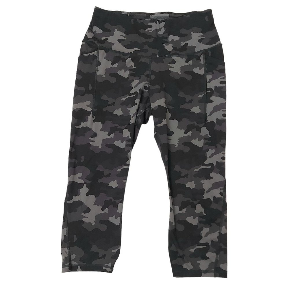 AlI In Motion Leggings Womens Large Gray Cropped Camo Mid Rise Athleisure Gym